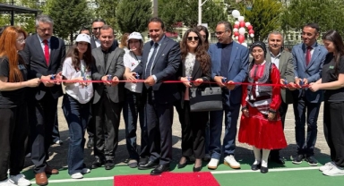 Giresun'da Tübitak 4006 Bilim Fuarları Devam Ediyor