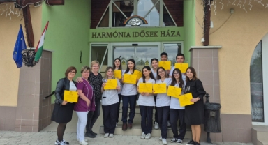 Giresun'daki lise öğrencileri uluslararası alanda sağlık uygulamalarını inceledi