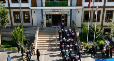  Giresun merkezli 4 ilde jandarmadan dolandırıcılık operasyonu