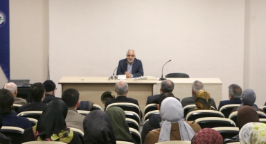 Giresun Üniversitesi'nde “Mesnevi Sohbetleri” Konferansına Yoğun İlgi