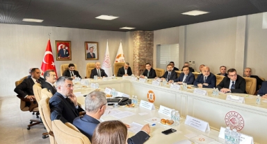 KİT Alt Komisyonu, Milletvekili Temür Başkanlığında İstanbul'da Toplandı