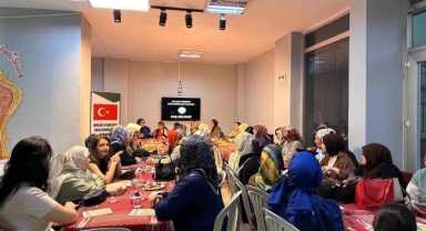 Kocaeli Giresun Yağlıdereliler Derneği'nden Örnek Dayanışma: Sınırları Aşan Buluşma!
