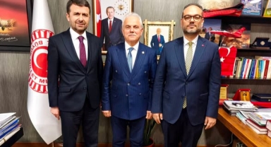 Milletvekili Elmas'tan İletişim ve Medya Alanında İş Birliği Vurgusu