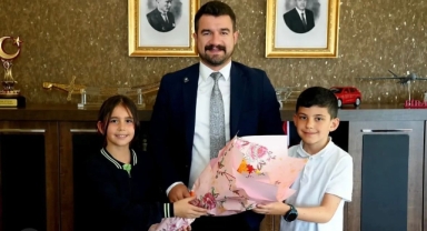 Öğrencilerden Başkan Ayyıldız’a Anlamlı Teşekkür
