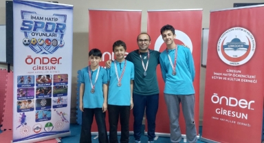Piraziz İmam Hatip Ortaokulu Dartta İl İkincisi