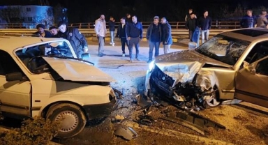 Ters istikametteki alkollü sürücü kazaya yol açtı: 6 yaralı