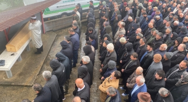 Trafik Kazasında Ölen Tır Şoförü Espiye’de Defnedildi