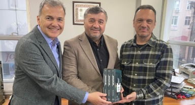 Yazarlardan, Aytekin Şenlikoğlu’na Anlamlı Ziyaret
