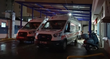 Yedikleri yemek sonrası rahatsızlanan 21 işçi hastanelik oldu