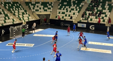 Yeşilay Genç Erkekler Hentbol Türkiye Şampiyonası'nda Beşiktaş ile Spor Toto karşılaşacak