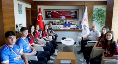 Espiyeli Öğrencilerden Rafting ve Floor Curling Branşlarında Ulusal ve Uluslararası Dereceler