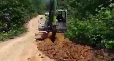 Gedikli Köyü'nde İçme Suyu Hattı Yenileniyor