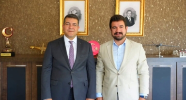 Piraziz Kaymakamı Burak Öz'den Belediyeye Veda Ziyareti