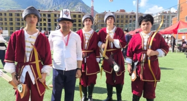 Piraziz Öğrencileri Geleneksel Türk Okçuluğu Finallerinde Türkiye Dokuzuncusu Oldu