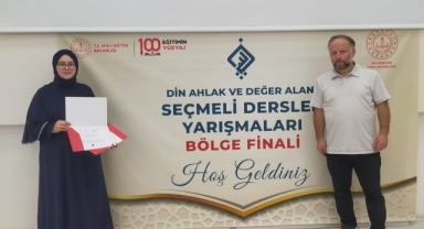 Pirazizli Öğrenci Kur'an-ı Kerim Güzel Okuma Yarışmasında Bölge İkincisi Oldu