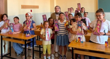AK Parti İl Kadın Kolları Başkanı Öztürk'ten TÜGVA Yaz Okulu'na Ziyaret
