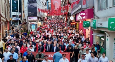 Demokrasi Nöbetinde Giresun Tek Yürek!