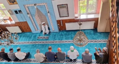 Espiye'de Gururlandıran Anlar: Öğrenci Hutbe Okuyup Namaz Kıldırdı