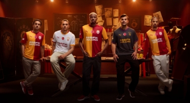 Galatasaray yeni sezon formalarını tanıttı!