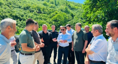 Güzelyurt Köyü'nde Tamamlanan Beton Yol Hizmete Hazır