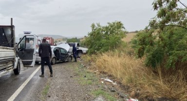 Kastamonu'da 3 aracın karıştığı kazada 1 kişi öldü, 5 kişi yaralandı