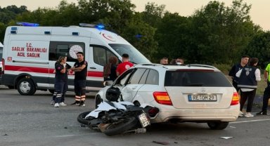 Motosikletle otomobilin çarpıştığı kazada 1 kişi öldü