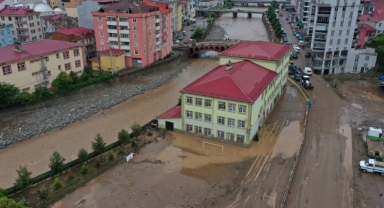 783 Personel ve 332 Araçla Giresun’da Sel Mesaisi