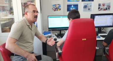 Bulancak'ta Görme Engelli Öğrenciden Engelleri Aşan Akıllı Gözlük