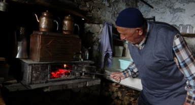 Giresun’da 70 yıllık kahvehaneyi yaşatan Osman Koyun hayatını kaybetti