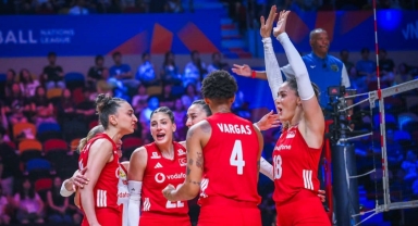 Kadın Milli Voleybol Takımı'nın 2026 Akdeniz Oyunları kadrosu belli oldu
