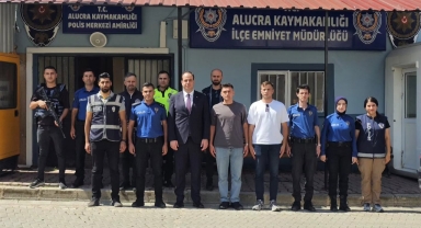 Kaymakam Kandemir’den Emniyet ve Jandarmaya Ziyaret
