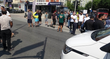 Minibüsün çarptığı scooter sürücüsü ağır yaralandı
