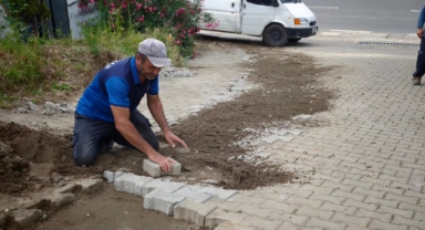 Piraziz'de Parke Yol Onarım Çalışmaları Sürüyor
