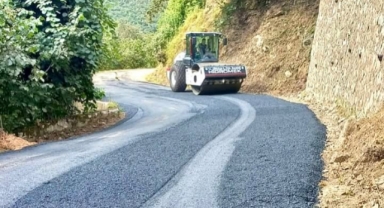 Tirebolu'da Köy Yoluna Sıcak Asfalt
