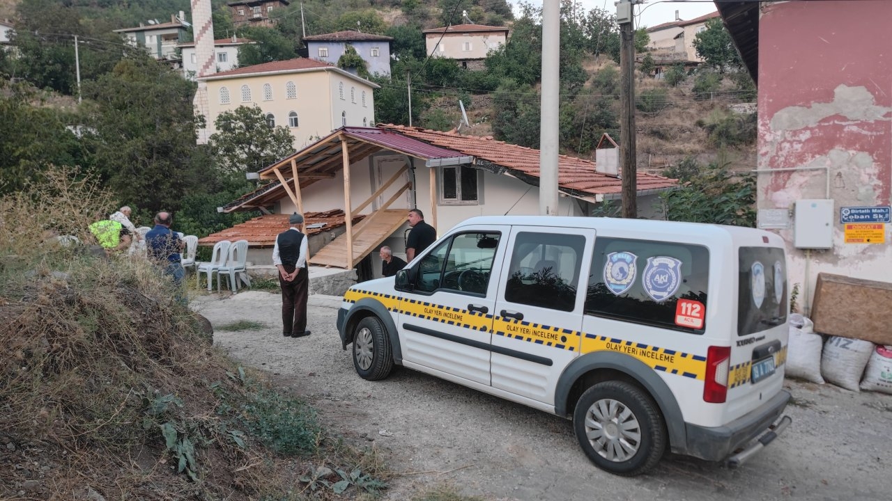 86 yaşındaki kişi evinde ölü bulundu