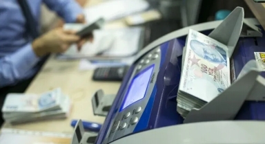 Aile ve Gençlik Fonu kapsamında bu ay 18 bin 334 gence 2 milyar 76 milyon lira ödeme yapıldı