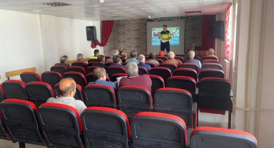 Alucra’da Okul Servis Sürücülerine Trafik Eğitimi
