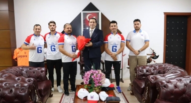 Bulancak Kaymakamı Tuncer, Kürek Sporcularını Makamında Ağırladı