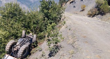 Devrilen traktördeki 1 kişi öldü, 3 kişi yaralandı