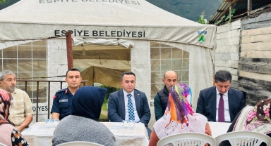 Espiye Kaymakamı Kavanoz, menfezdeki suya düşerek boğulan çocuğun ailesini ziyaret etti