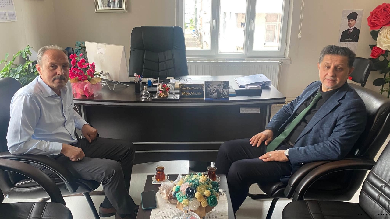 Espiye Müftüsü Haki Özgül’den Halk Eğitimi Merkezi’ne Ziyaret