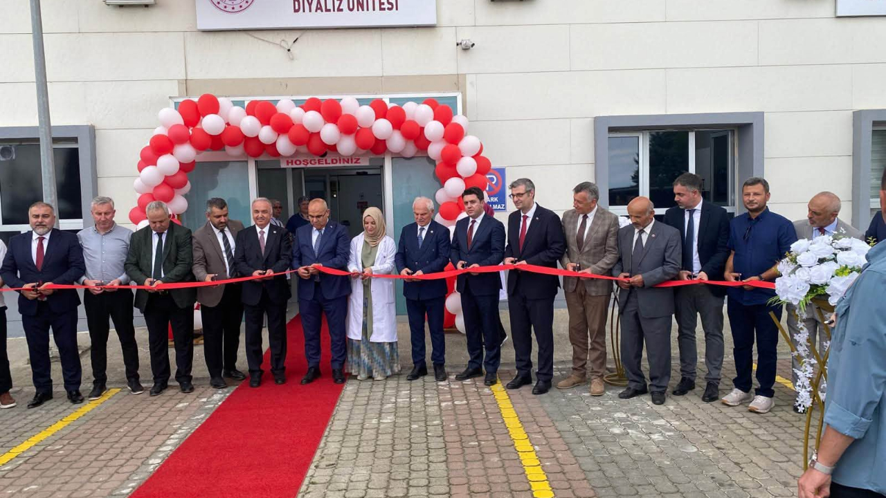 Eynesil'de Sağlık Hizmetlerine Erişimi Kolaylaştıracak Merkez Açıldı!