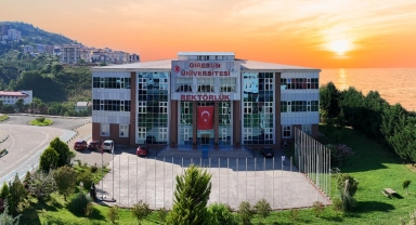 Giresun Üniversitesi Bilimde Basamakları Tırmanıyor!
