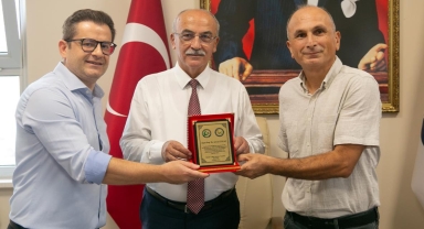 Giresun Üniversitesi İİBF'de Görev Değişimi: Prof. Dr. Selim Kurt Dekanlık Görevini Devraldı