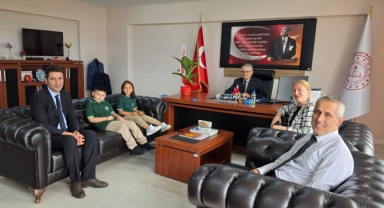 Görele’de Minik Öğrencilerden İlçe Milli Eğitim Müdürüne Ziyaret