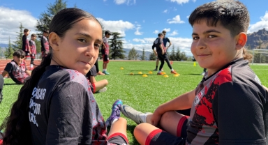 Kardeşinin desteğiyle futbola başlayan Elif Ada, Giresun Sanayispor'a seçildi