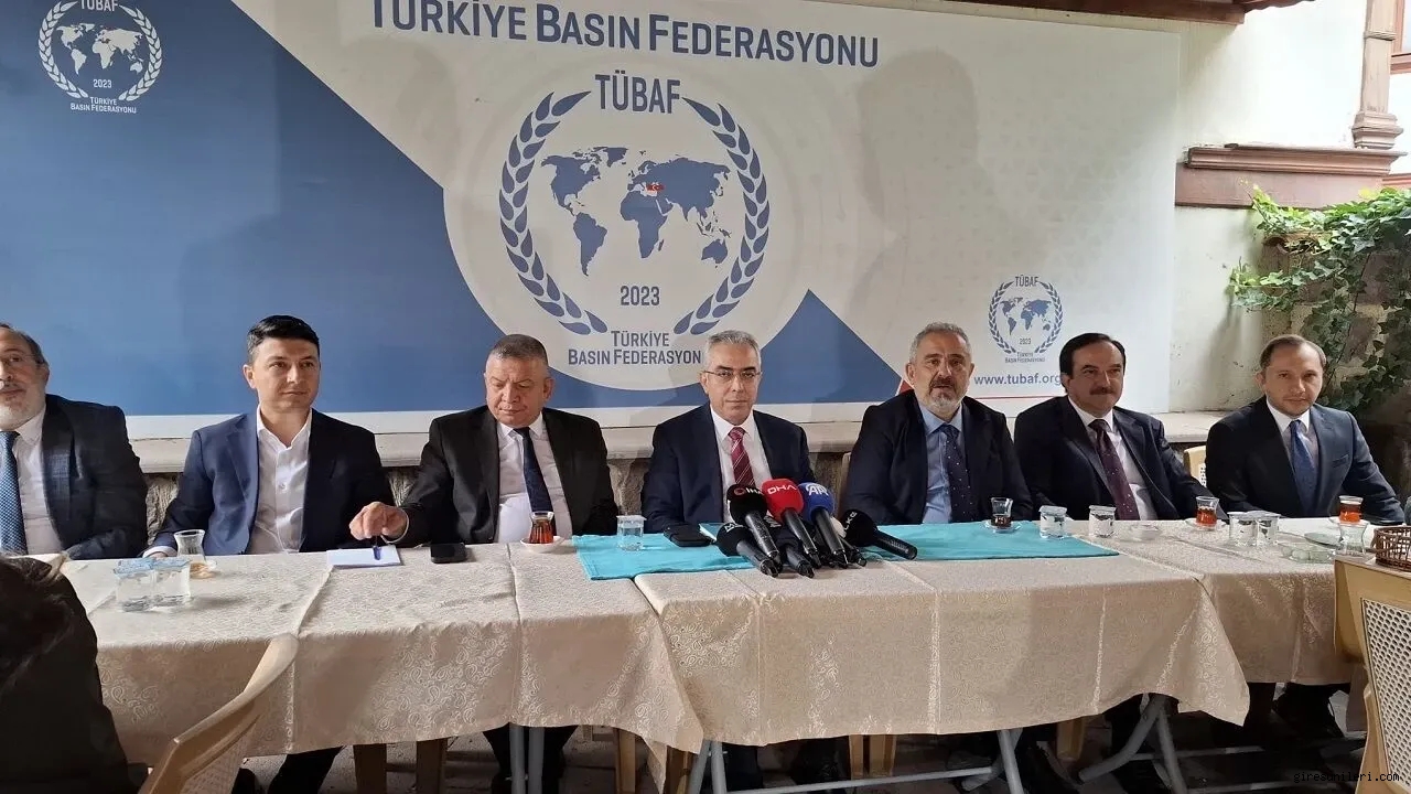 Mehmet Uçum’dan dikkat çeken açıklamalar: “Pazarlık yok, müzakere yok; diyalog var”