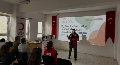 Piraziz’de Velilere Aile Desteği ve Başarı Semineri
