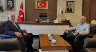 Salih Kacır'dan Şebinkarahisar Belediye Başkanı Şentürk'e Ziyaret