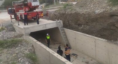 Su kanalı inşaatına düşen kişi yaralandı